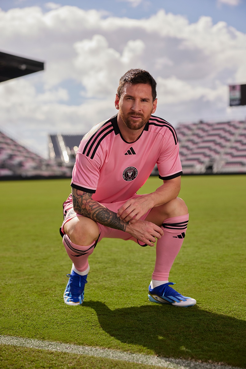 X CRAZYFAST MESSI | adidas football official（アディダス