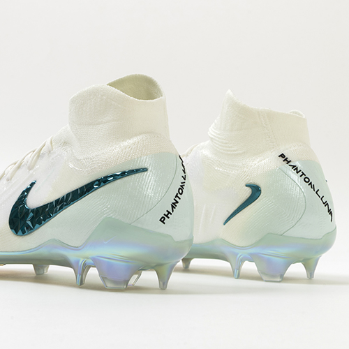 ファントム LUNA 2 エリート FG LV8／サッカーショップKAMO