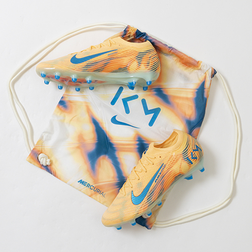 ズーム マーキュリアル ヴェイパー 16 エリート KM AG-PRO／サッカー