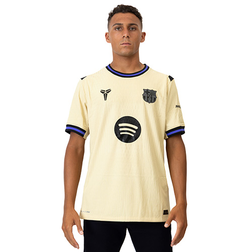 シャビ イニエスタ セスク Immaculate 着用ユニフォーム バルセロナ