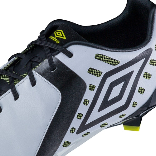 アンブロ スパイク”メデューサ 2”｜umbro（アンブロ）×SOCCER SHOP