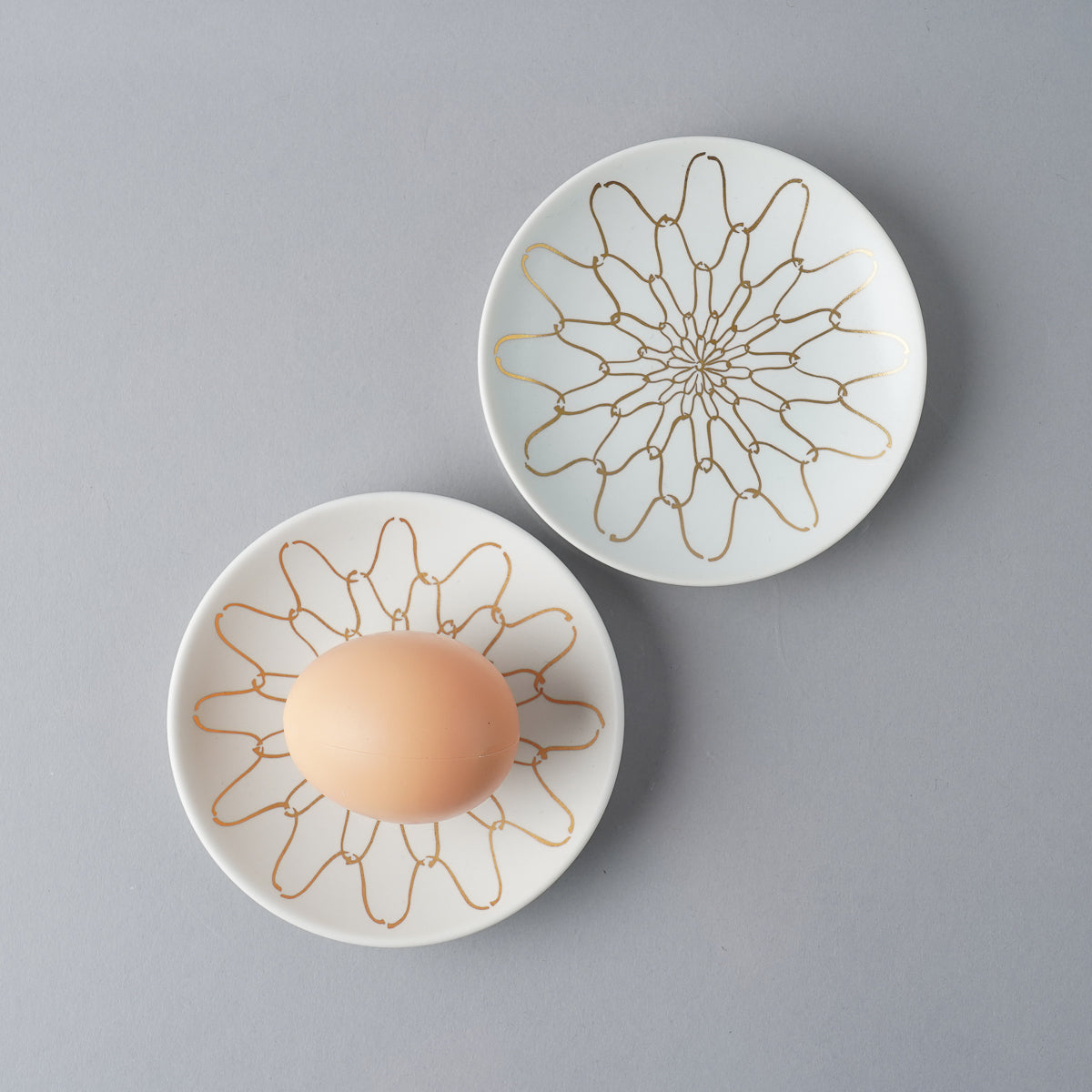 有田焼 網目金彩 白マット 豆皿 10.5cm 幸右エ門窯の通販｜Studio1156