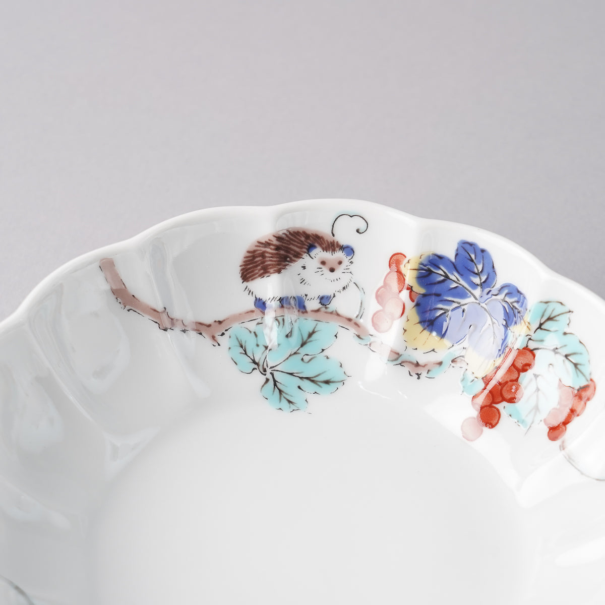 波佐見焼 BARBAR 色絵 菊型鉢(中) 13cm マルヒロの通販｜Studio1156