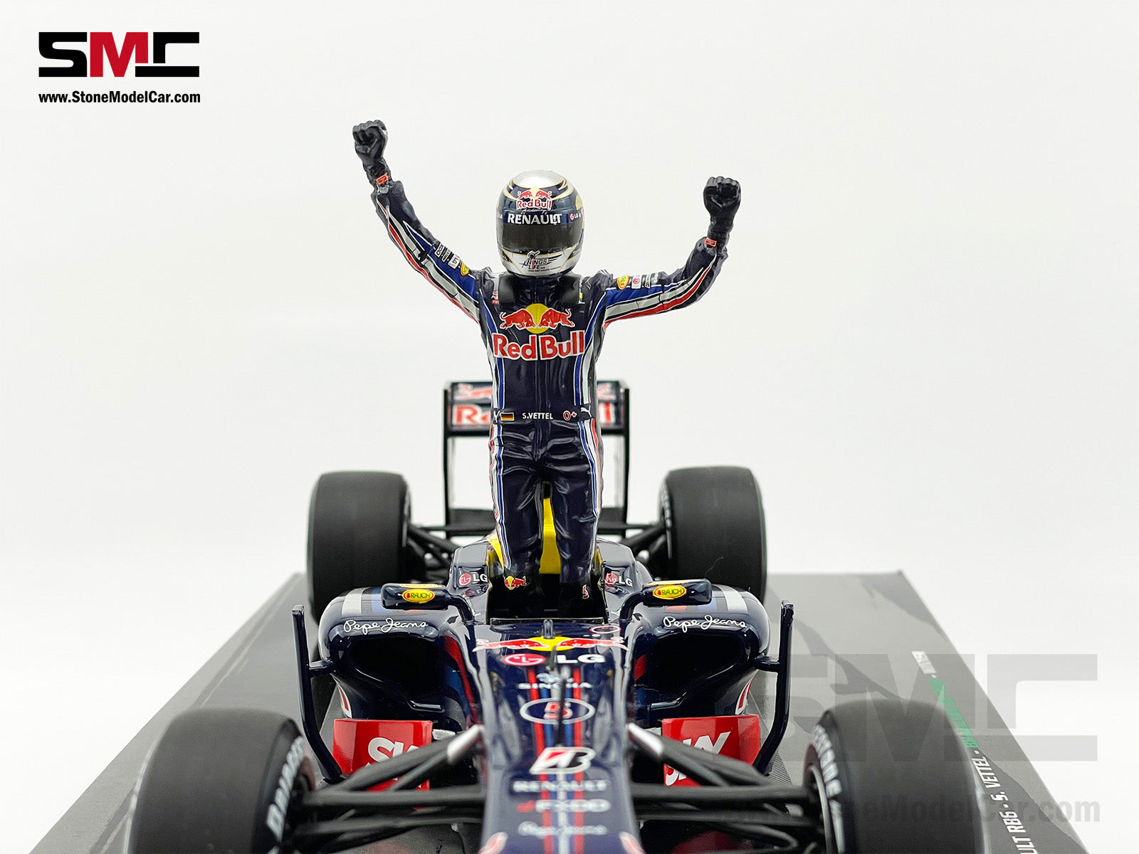 Used] 2010 1st World Champion Red Bull F1 RB6 #5 Sebastian Vettel