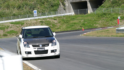 スイフトスポーツ用スーパークロスギヤ新発売 2007.07.26 - スズキ