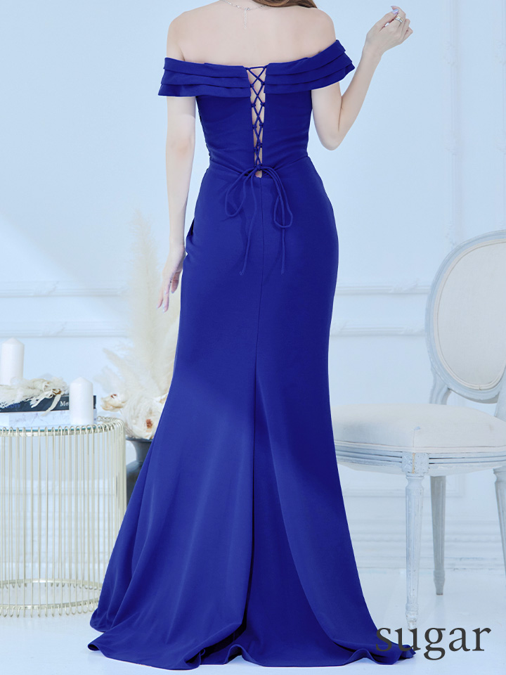 Lip line/リップライン】オフショルダー/ バイカラー刺繍/ タック