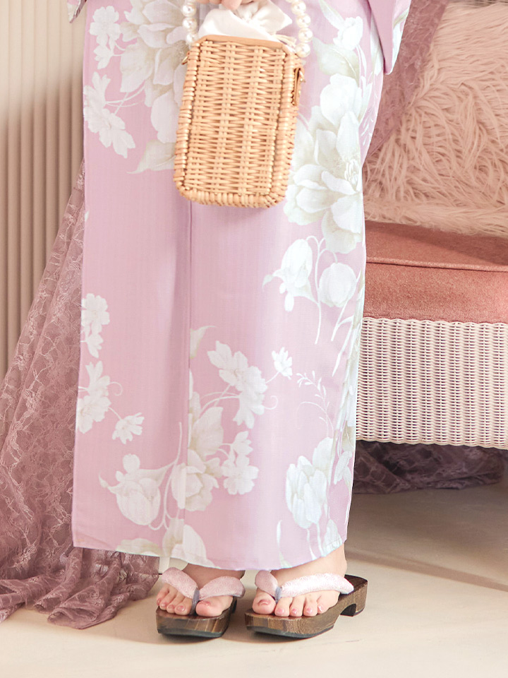 即日発送】【浴衣セール】【浴衣】大胆な牡丹が咲き誇るピンク地浴衣