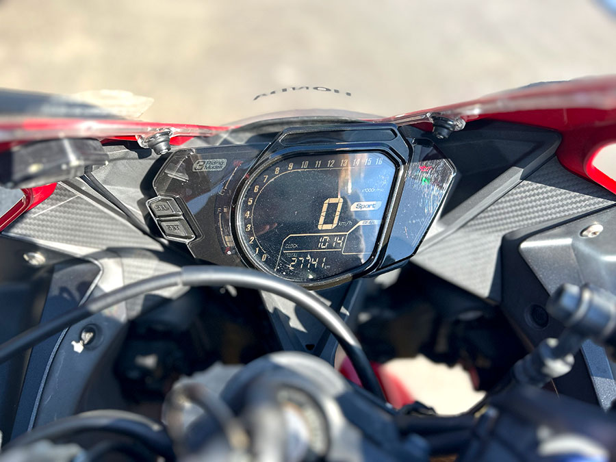 HONDA CBR250RR MC51 – 京都のバイクショップSPEC-M（スペックエム