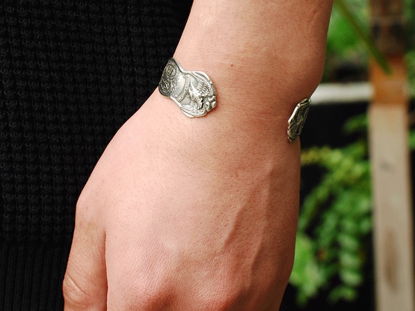 Spoon Bangle/AMP JAPAN（アンプ ジャパン） - DEFI - シルバー