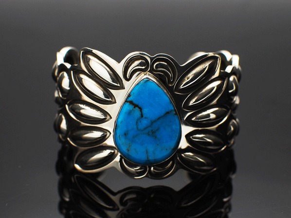 Navajo Bracelet/INDIAN JEWELRY（インディアンジュエリー） - DEFI