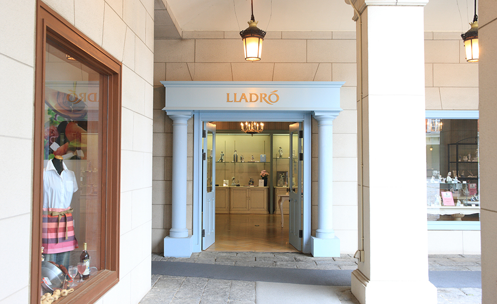 ポーセリンギャラリー「リヤドロ」｜志摩スペイン村