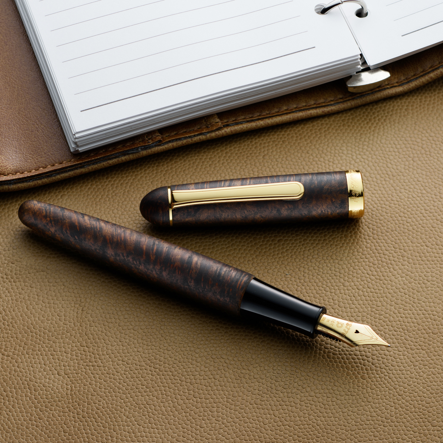 ブライヤー万年筆（PTB-30000BN）廃番のお知らせ | プラチナ万年筆