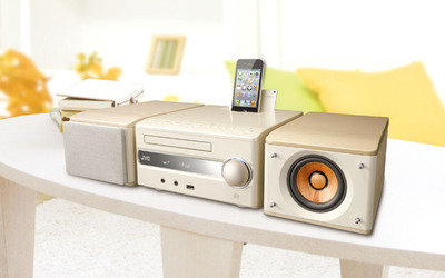 美しいウッドの響きに心安らぐ、魅惑のカフェスタイル － JVC「EX-S3