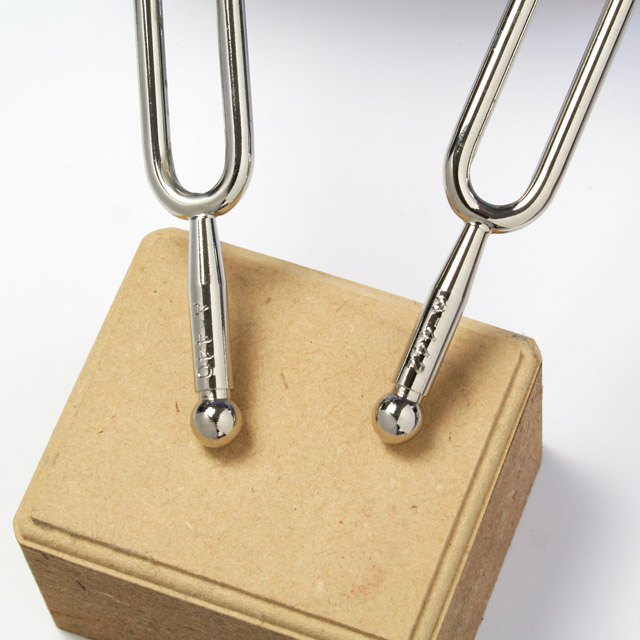 音叉 - Tuning Fork 《A=440Hz》 011397 音楽雑貨・アクセサリー専門店