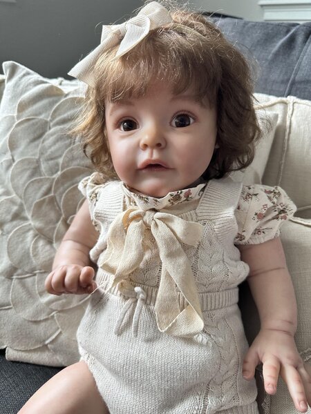 Sue Sue pre-owned reborn doll by Reborns By Zebra | Muggle Orphanage