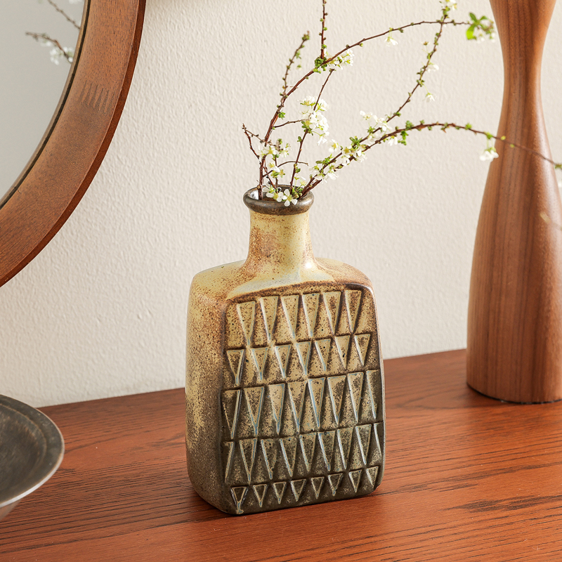 フラワーベース かしわ窯 Scandi relief ｜家具・インテリア通販 Re