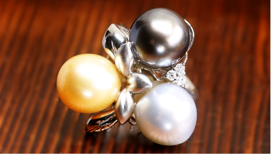 南洋パール天然ゴールドブラウンルース