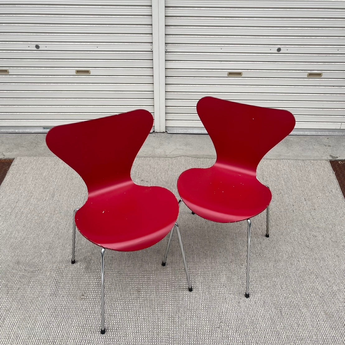 フリッツ・ハンセン / FRITZ HANSEN セブンチェア レッド アルネ