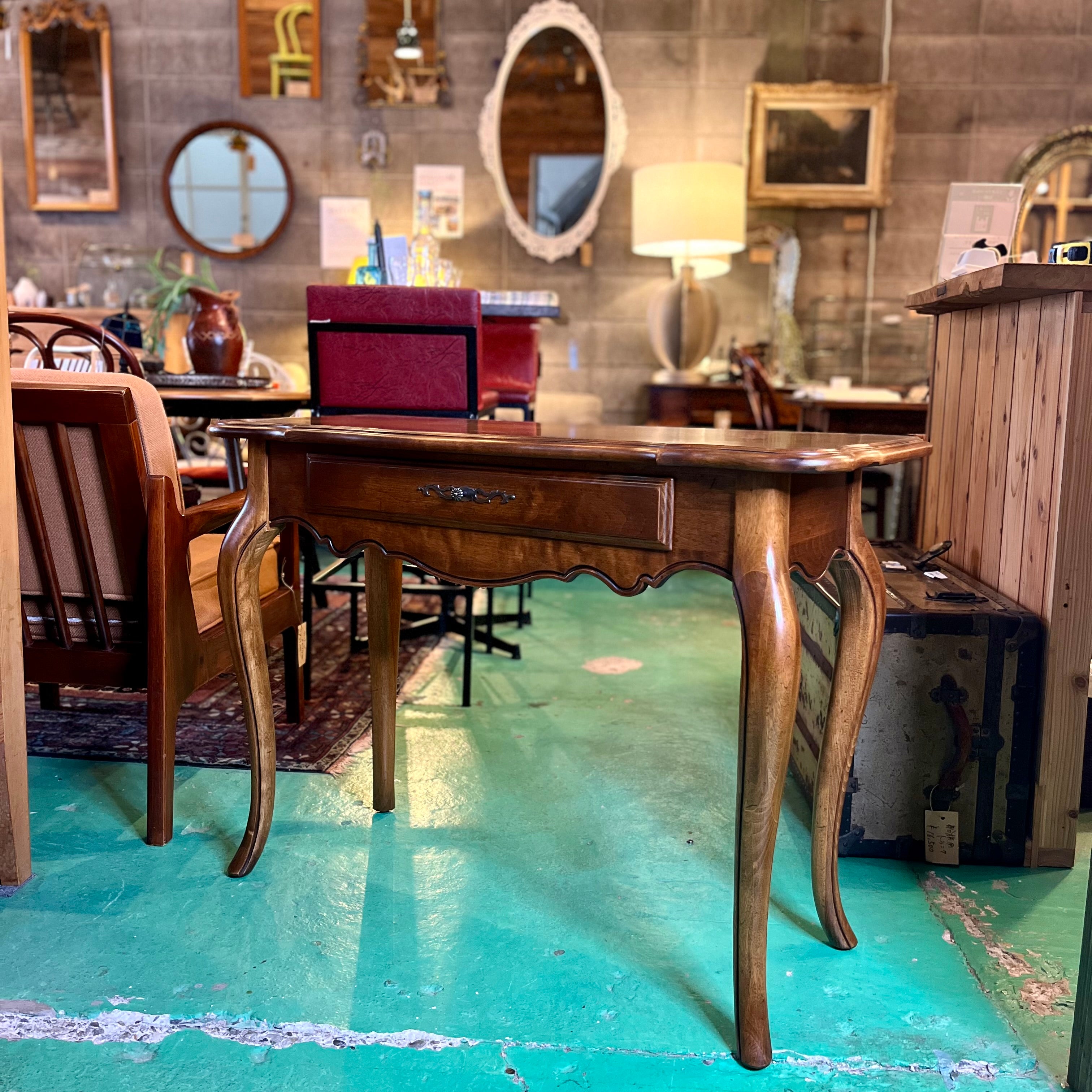 Ethan Allen/イーセンアーレン