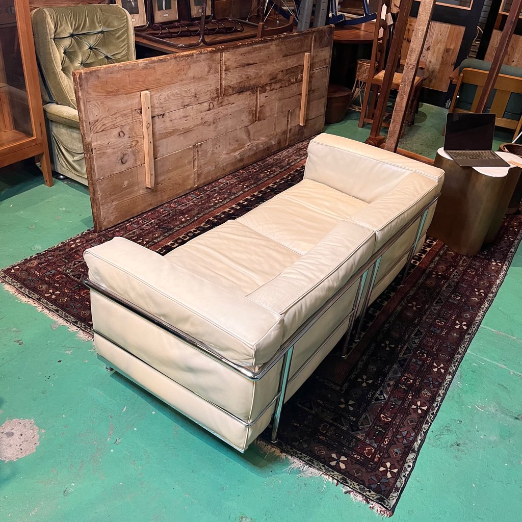 カッシーナ / Cassina ルコルビュジエ / Le Corbusier LC3 2人掛け