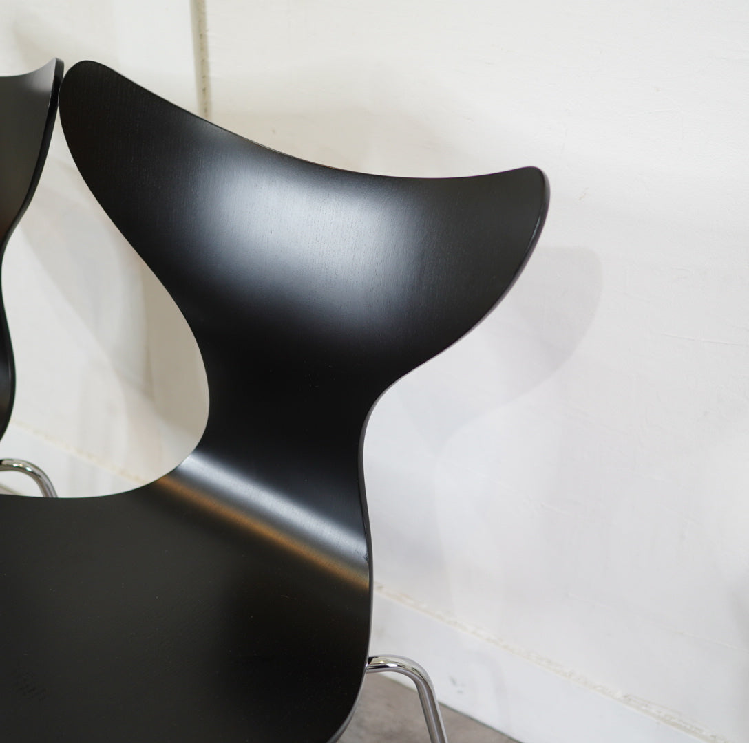 フリッツ・ハンセン / FRITZ HANSEN リリーチェア / LILY chair アルネ