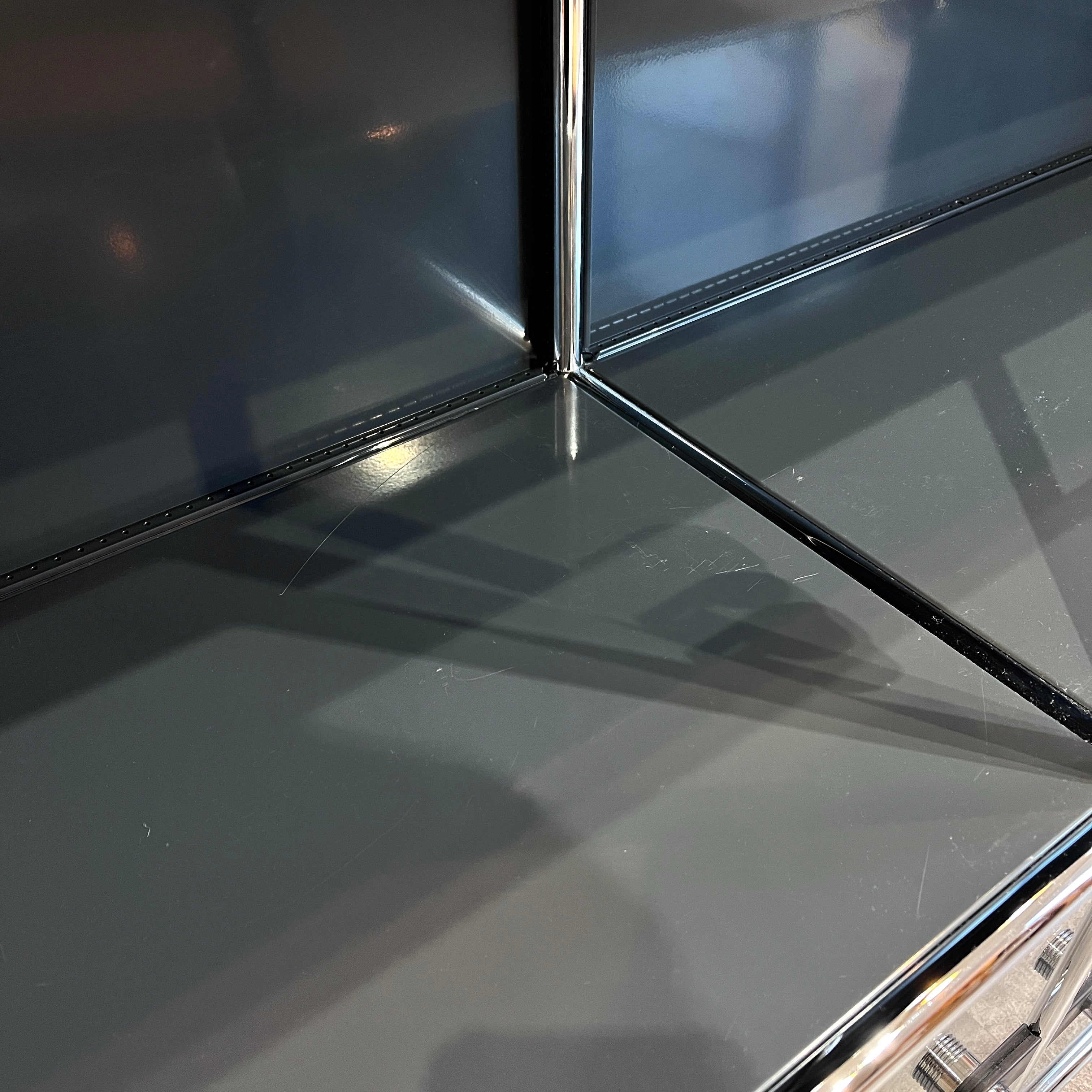 USMハラー / USM Haller モジュラーキャビネット 2列2段 ガラスドア