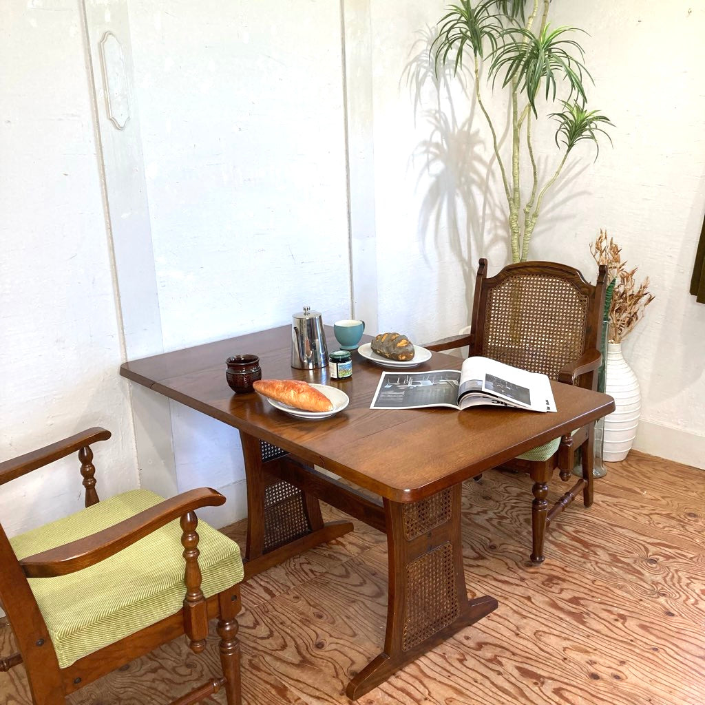 三越ブルージュ カントリーハウス バタフライ ダイニングテーブル 伸長