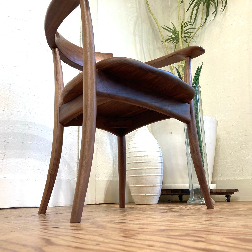 飛騨産業 / HIDA WAVOK クレセント / CRESCENT アームチェア 佐々木