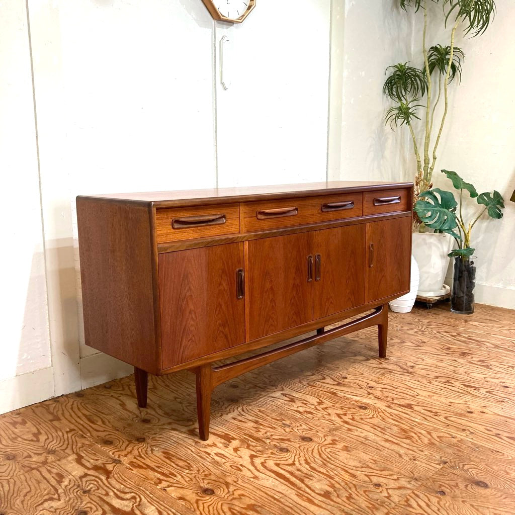 ジープラン / G-PLAN フレスコシリーズ サイドボード チーク材