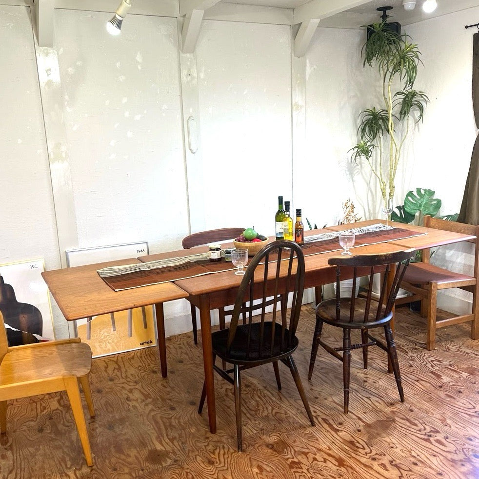 チーク材 伸長式 ダイニングテーブル ドローリーフ 北欧 ヴィンテージ