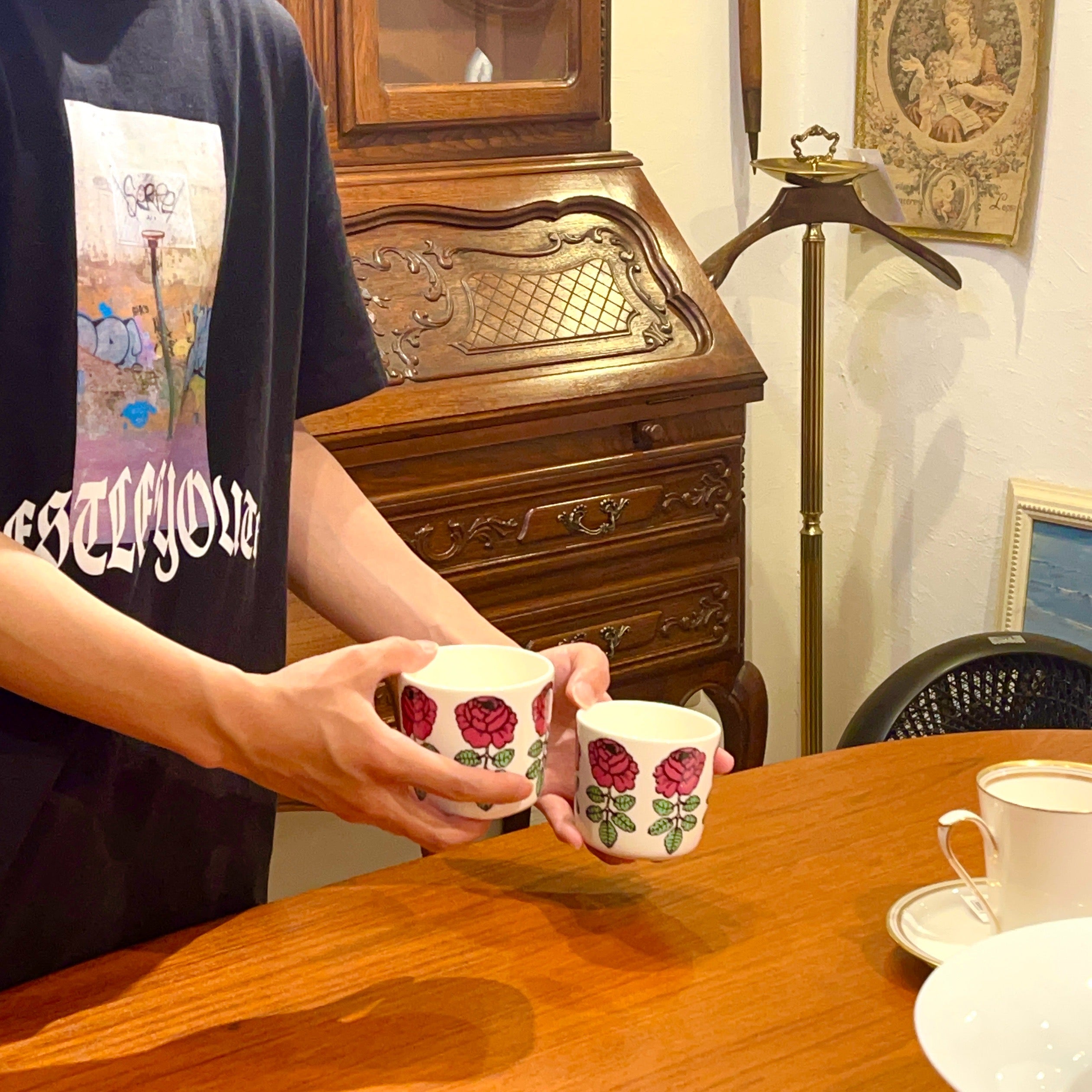 マリメッコ / marimekko ヴィヒキルース / VIHKIRUUSU ラテマグ ローズ