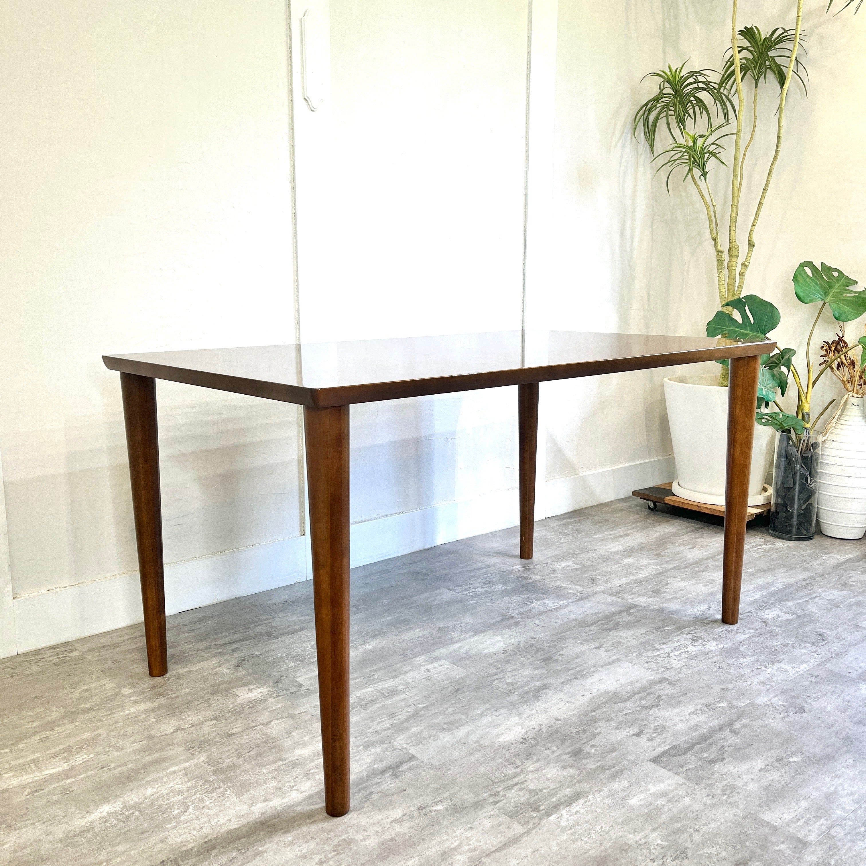 カリモク60 / karimoku ダイニングテーブル1300 ウォールナット