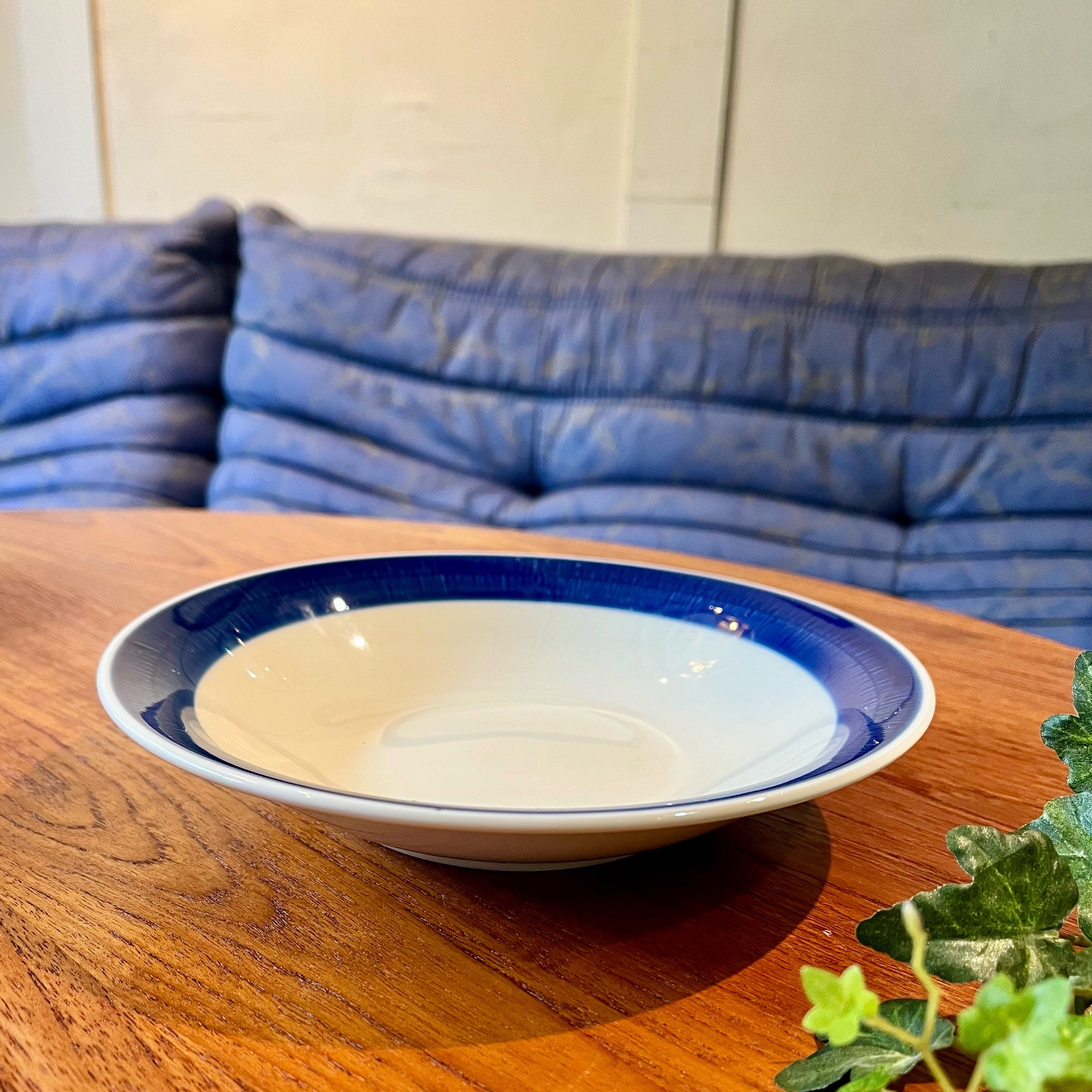 ロールストランド / Rorstrand コカ / Koka シリーズ スープ皿 20.5cm