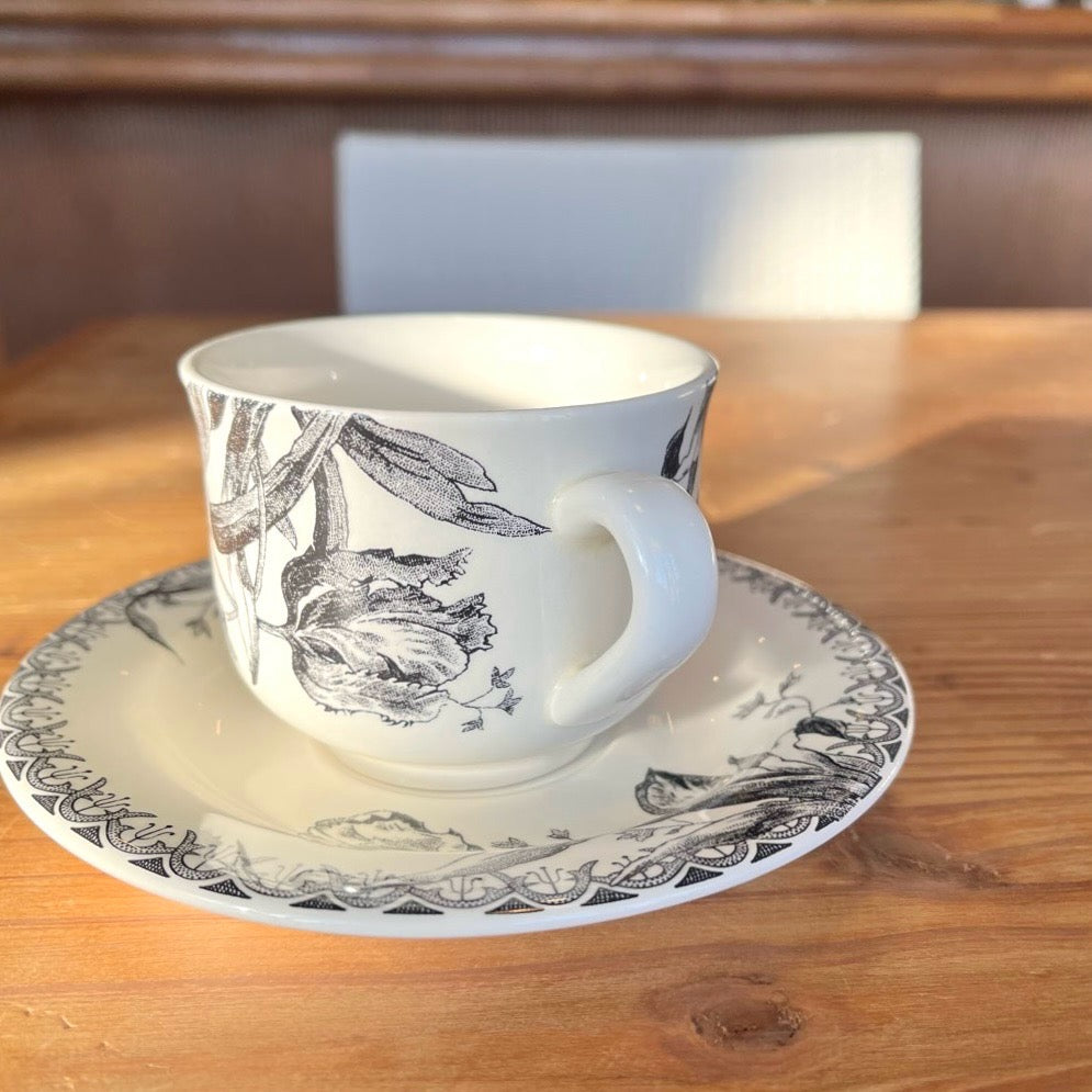 ジアン / GIEN チューリップ カップ＆ソーサー中古 カジュアル モダン