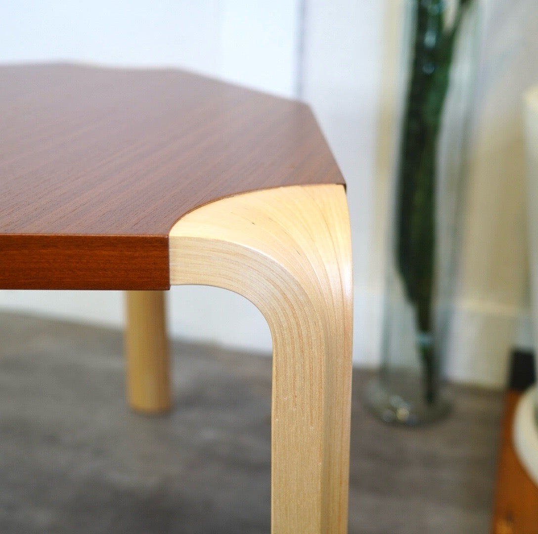 アルテック artek ATELJEE AARTO TABLE アルヴァ・アアルト 50個限定