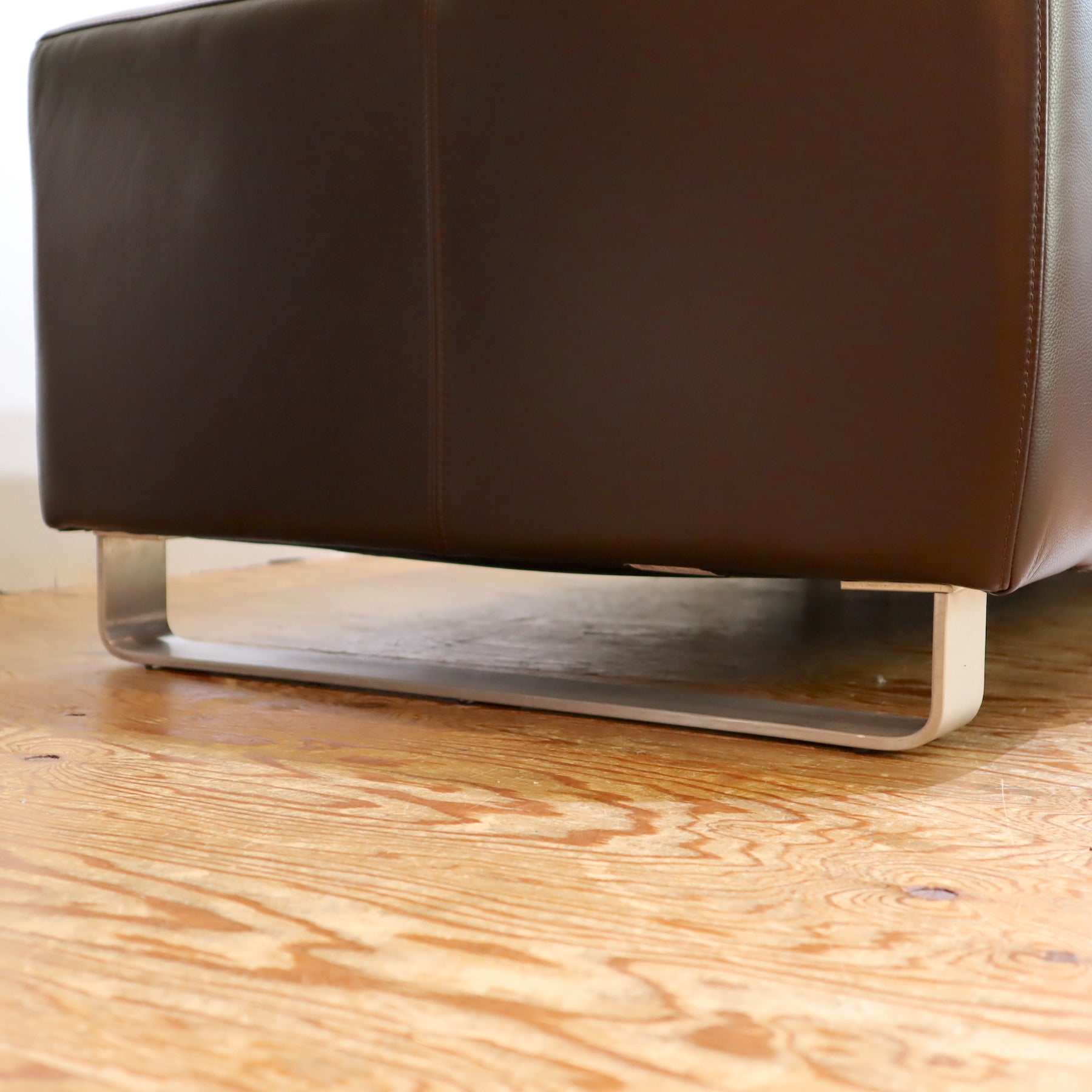 IDC大塚家具｜L/Sコンフォート L/S-06 カウチソファ 本革張りソファ