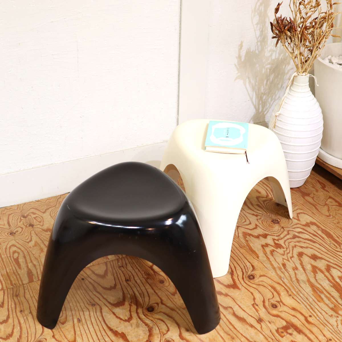 ハビタ / habitat エレファントスツール ブラック 柳宗理 ミッド