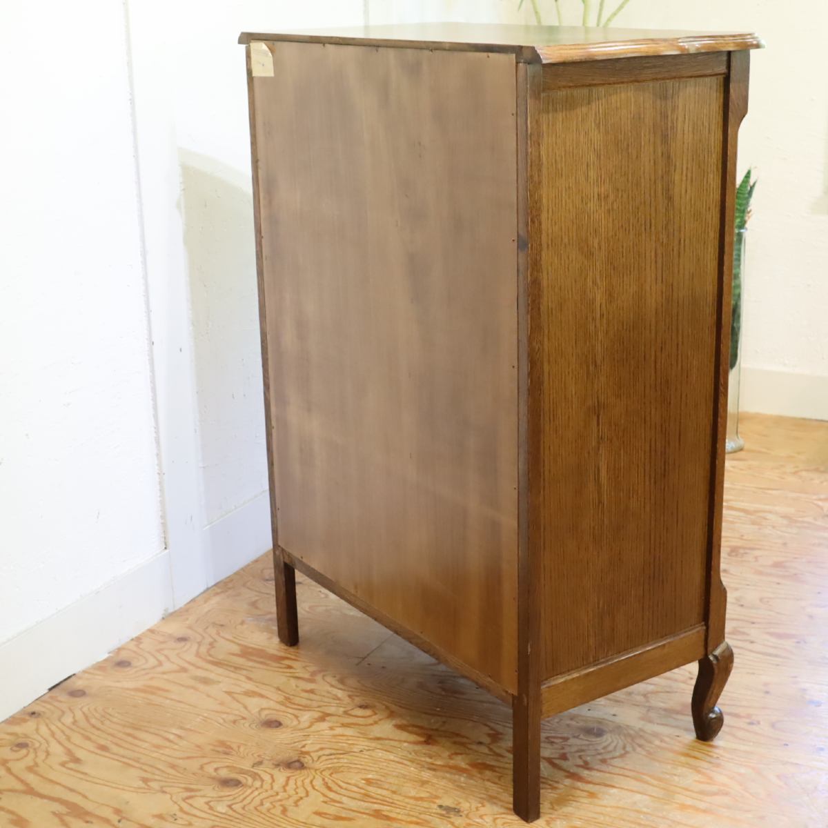 三越 ブルージュ / Brugge ルーマニア製 クラシックチェスト 箪笥