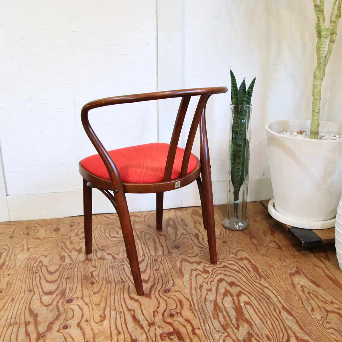 秋田木工 No.503 曲木ダイニングチェア 【2】IDC大塚家具取扱 中古 赤