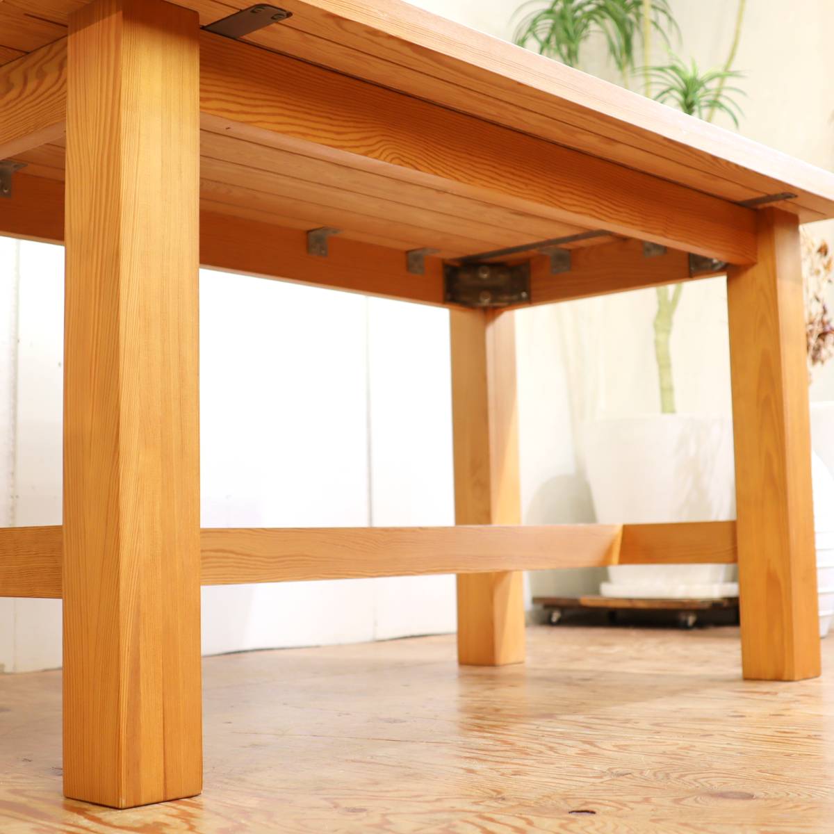 ウニコ / unico グロッソ / Grosso ダイニングテーブル 作業台 パイン