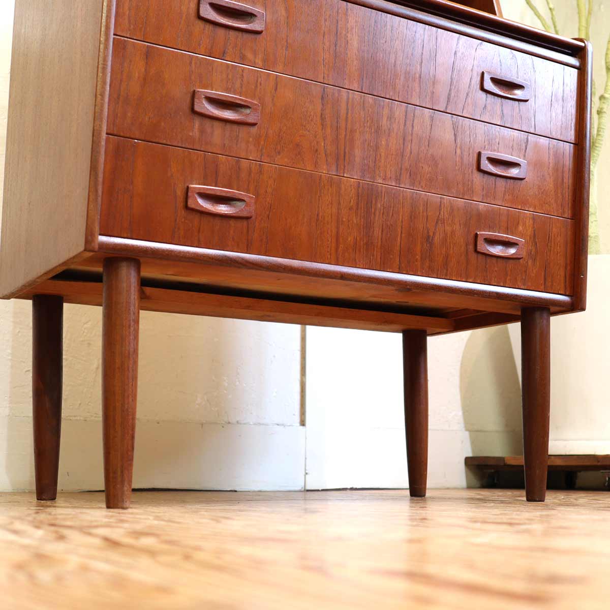 ライティングビューロー チェスト ミラー付 北欧 デンマーク製