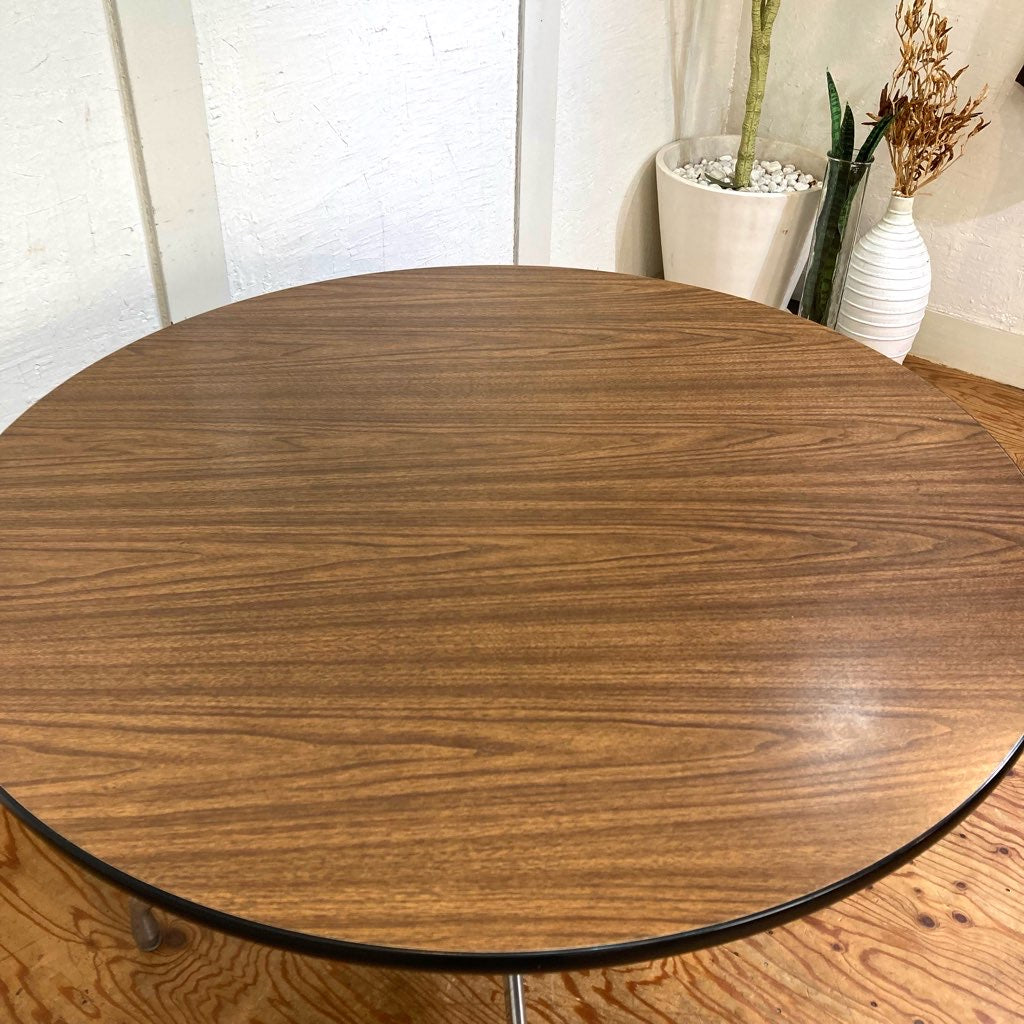 ハーマンミラー Herman Miller ラウンドテーブル セグメントベース