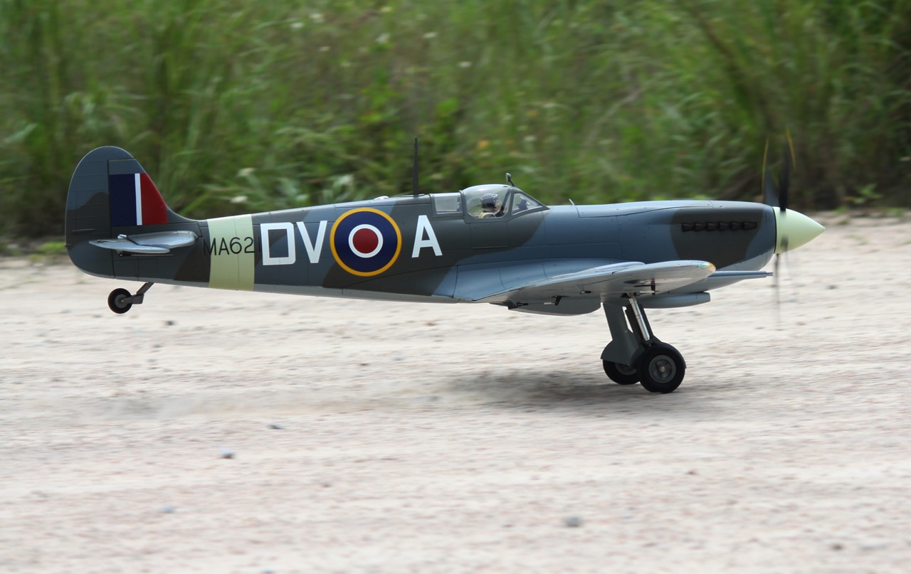 ラジコン飛行機 ラジコン飛行機・零戦の通販は【ラジコン1】