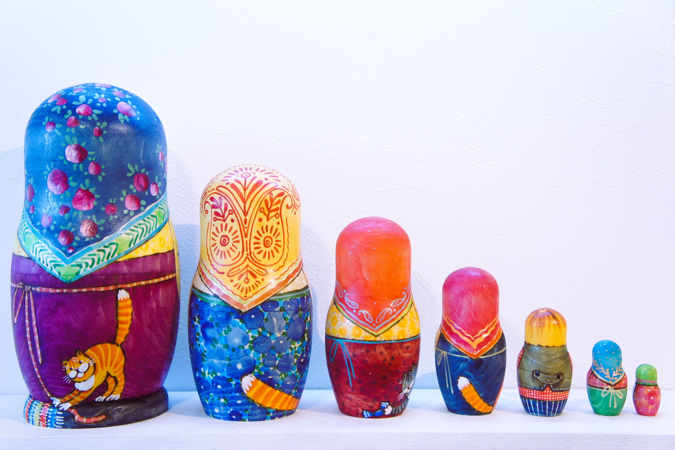 ドゥビニッチ作 BIG！ ウッドバーニング・マトリョーシカ 7ピース