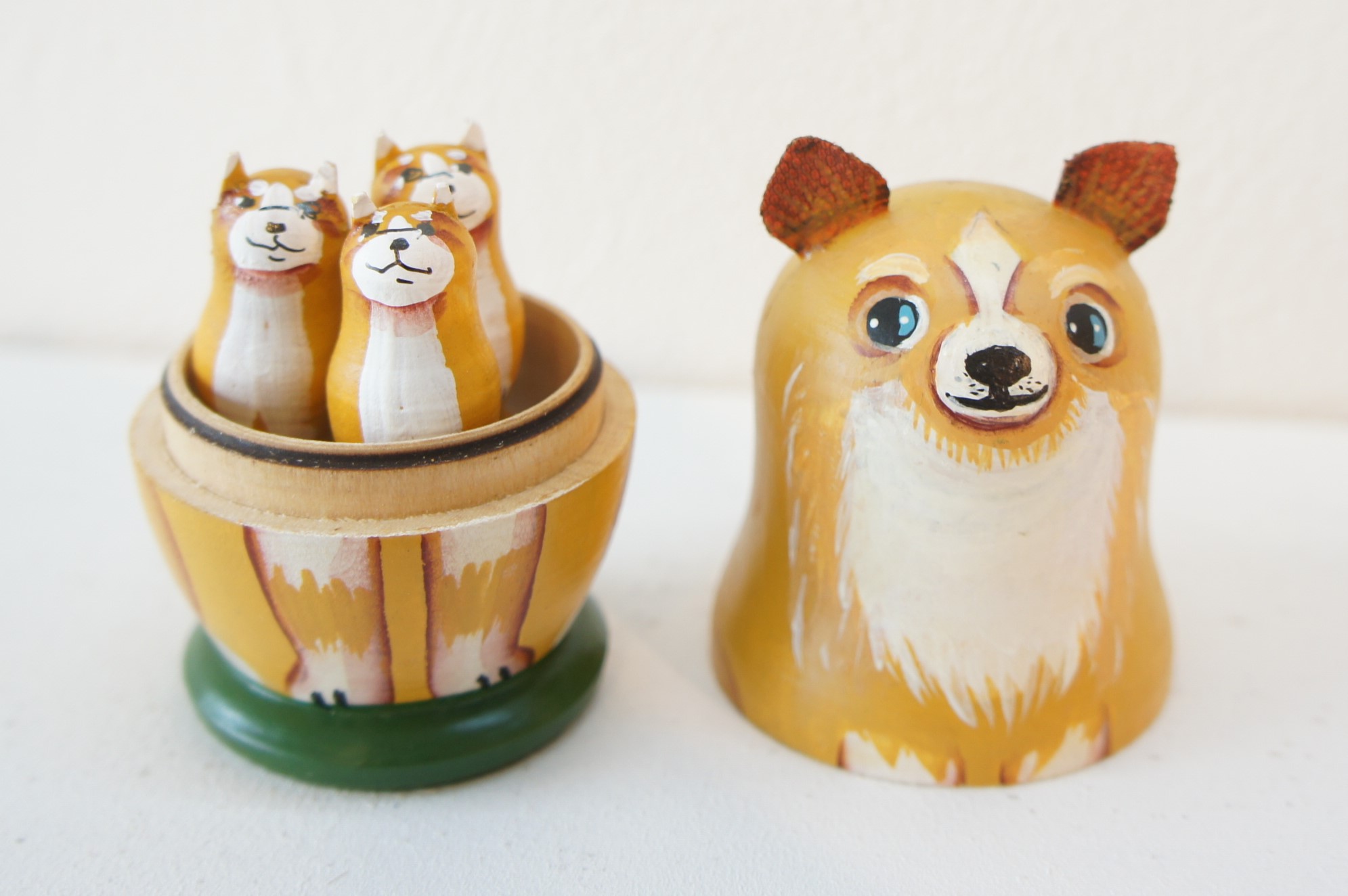 ニキーチン工房作 チワワ親子マトリョーシカ 3+1ピース /8cm