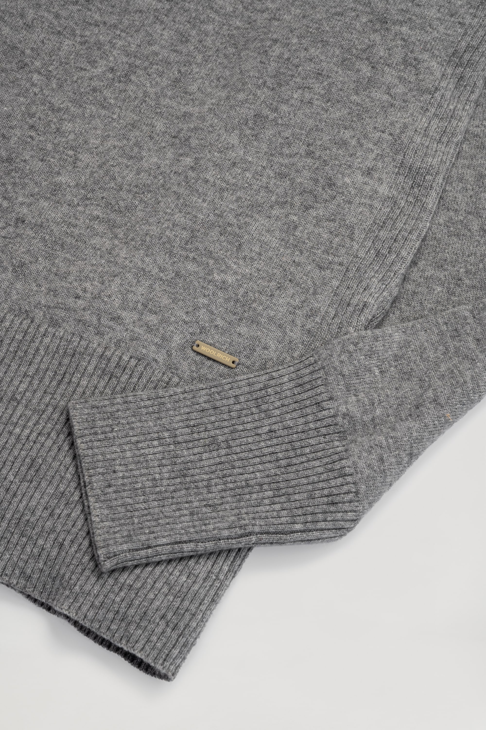 SALE】スリム ウール カシミア クルーネック｜WOOLRICH（ウールリッチ