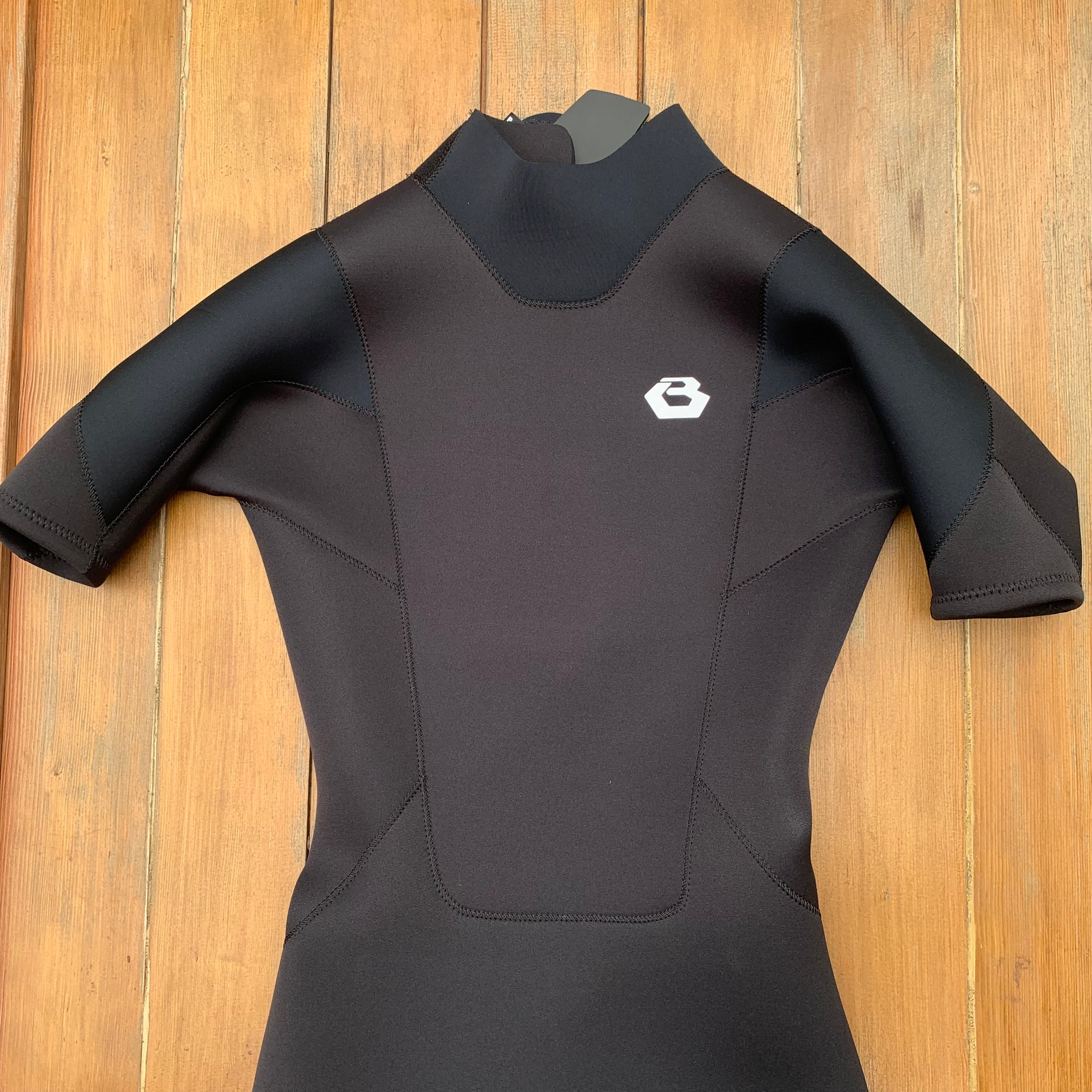 BEWET【ビーウェット】 OCEAN スプリング ウェットスーツ – WCS SURF