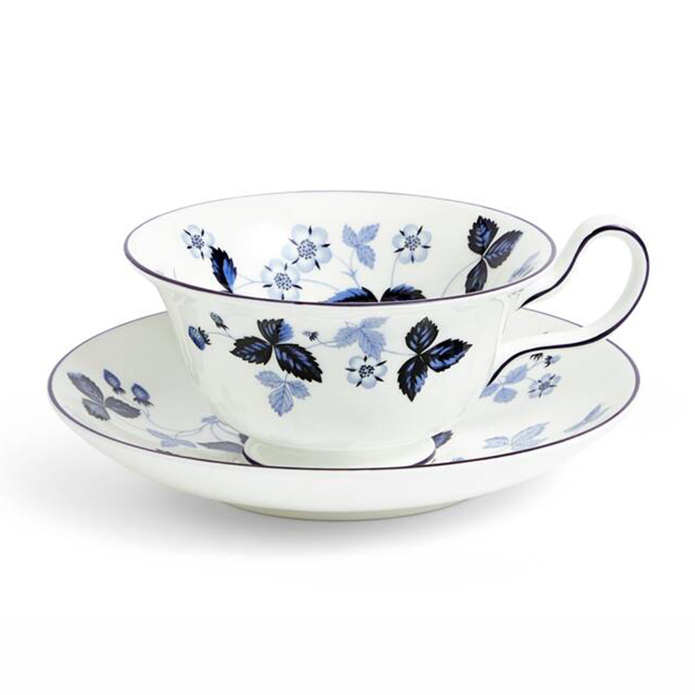 ストロベリー インクブルー ティーカップ＆ソーサー（ピオニー