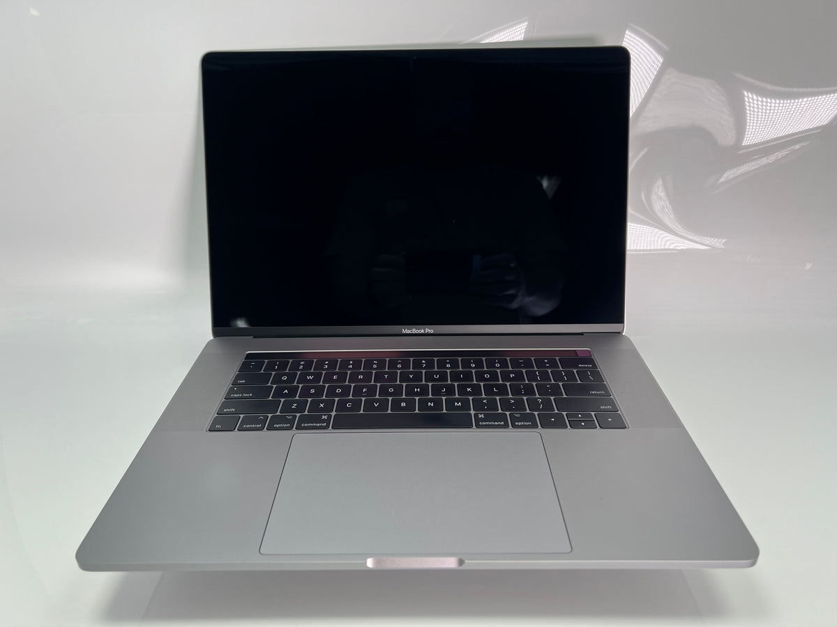 Apple MacBook Pro (2017) 15-inch 2.8GHz 16GB RAM 512GB SSD - Space Gre