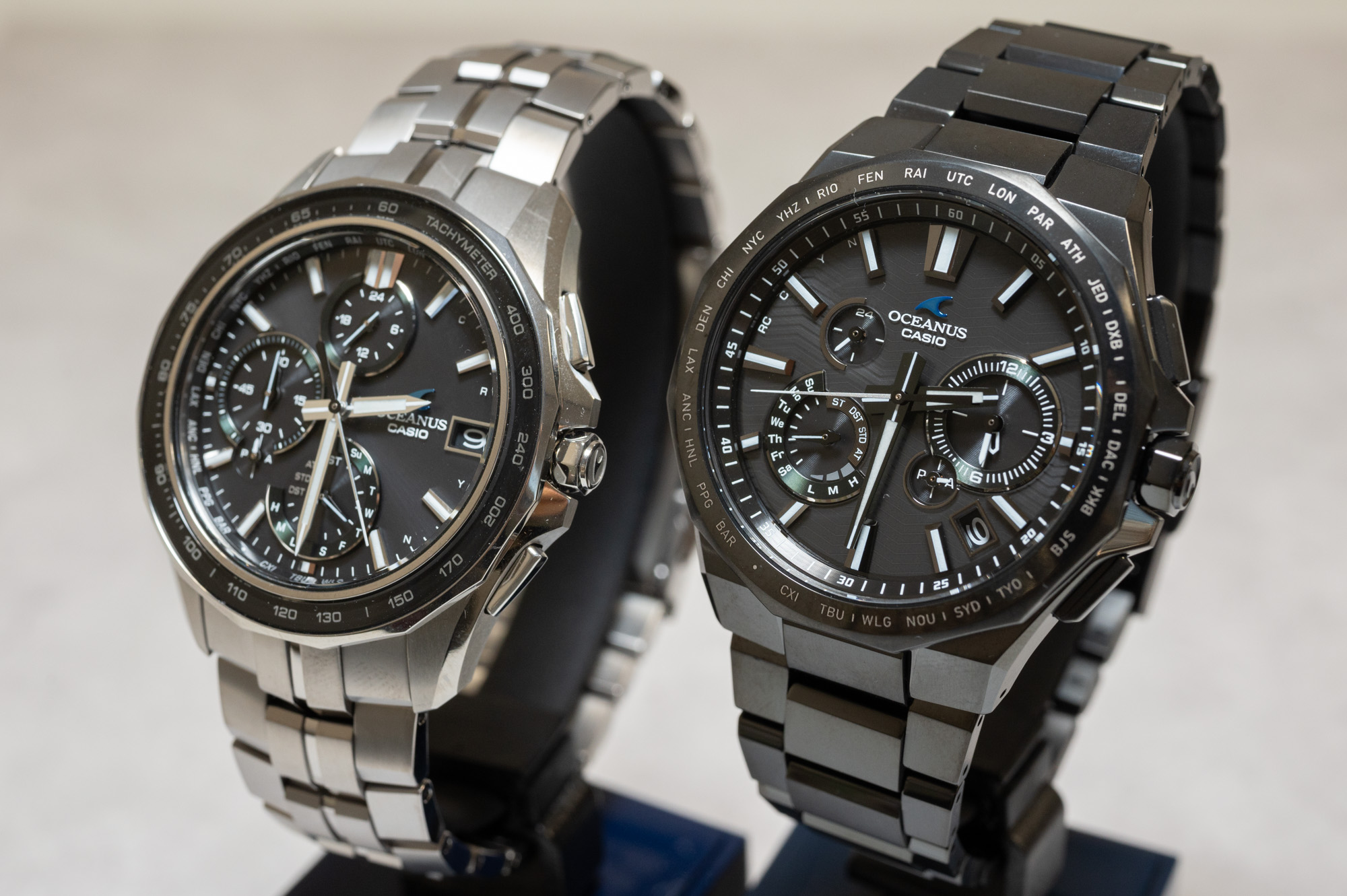 オシアナス、精悍なブラックをまとったクロノグラフ - Impress Watch